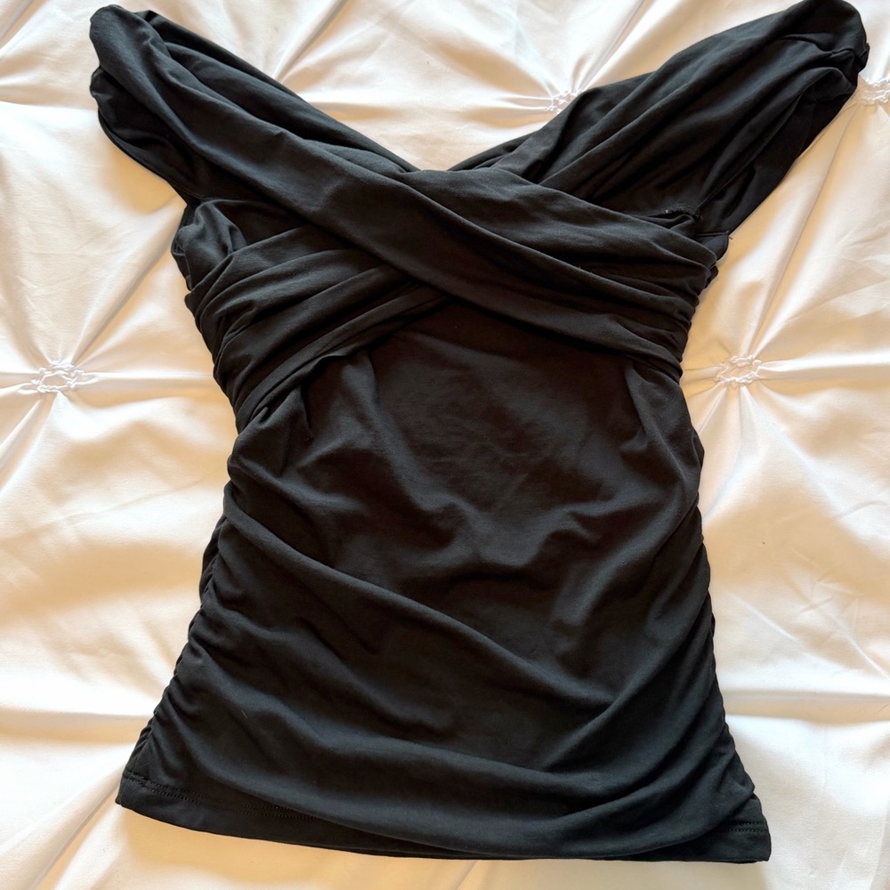 Abercrombie & Fitch Black Sleeveless Off the Shoulder Top - Size XS